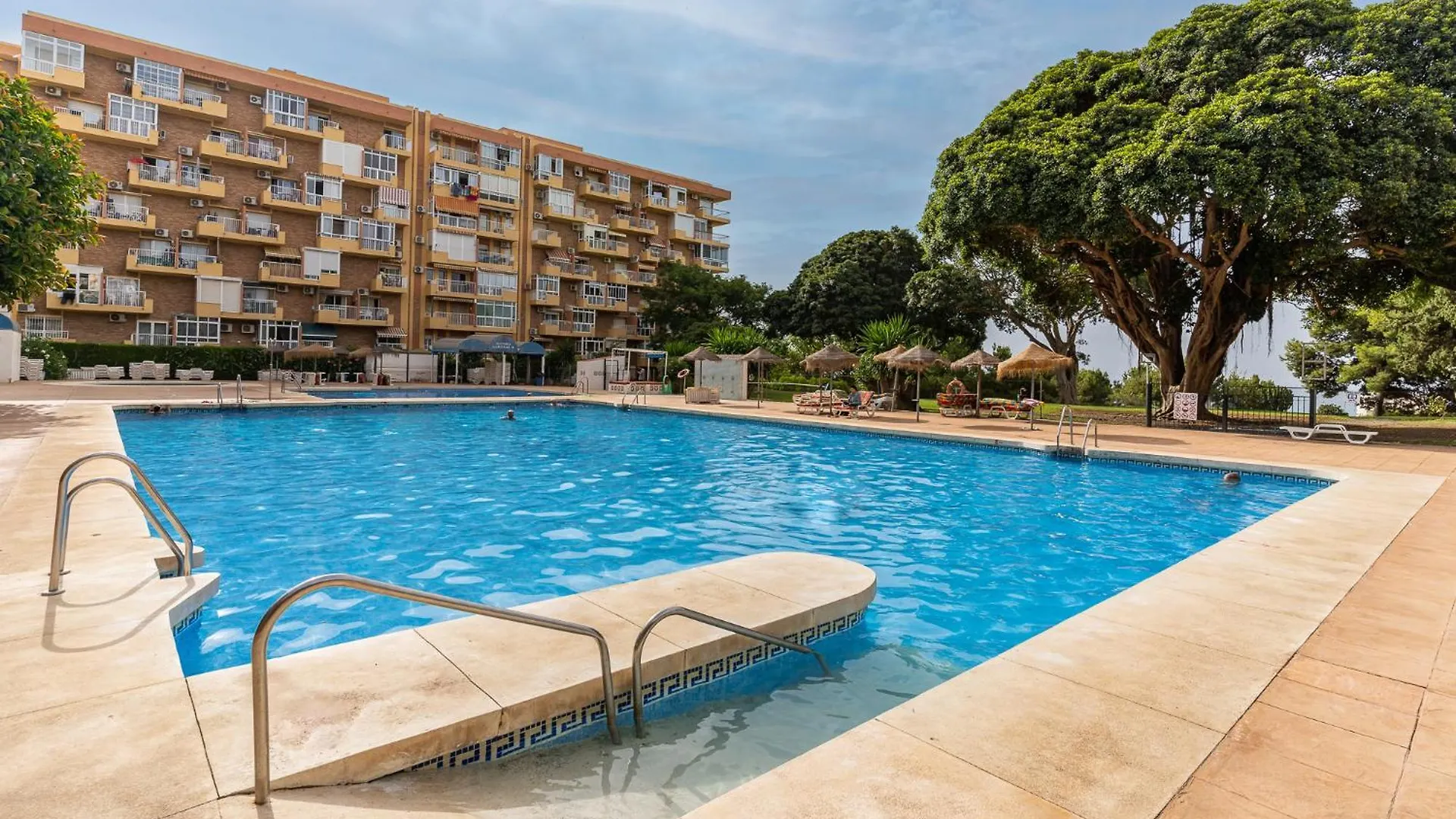 Apartamento Blonzu Angola Benalmádena